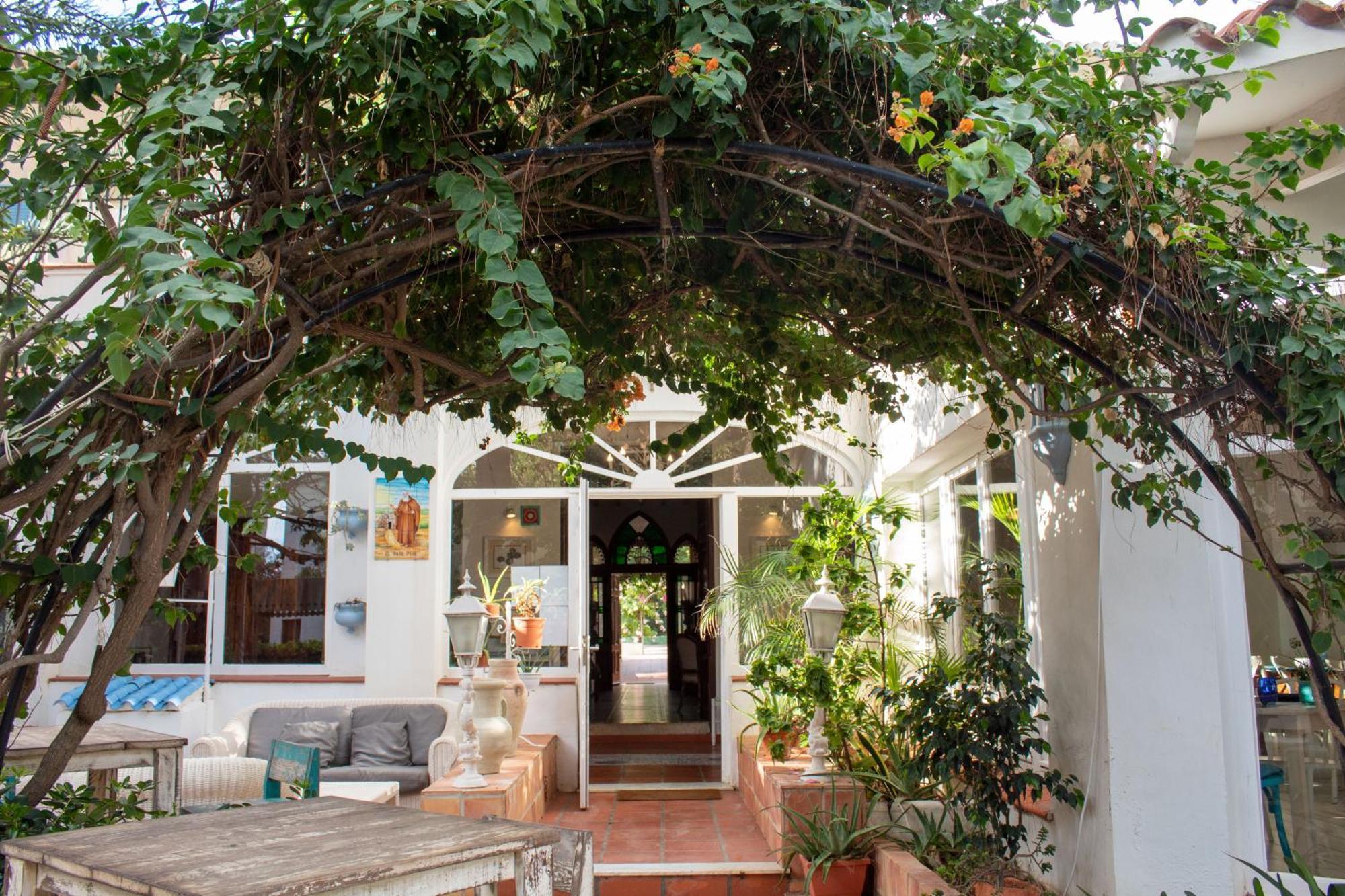 Mr Hotelet De La Racona & Apartments Denia Exterior photo